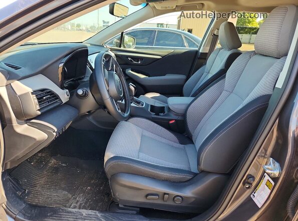 4S4BTAFC7N3193983 2022 SUBARU OUTBACK Gray Widok wnętrza z przodu