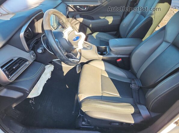4S4BTAJC5P3177839 2023 SUBARU OUTBACK White Widok wnętrza z przodu