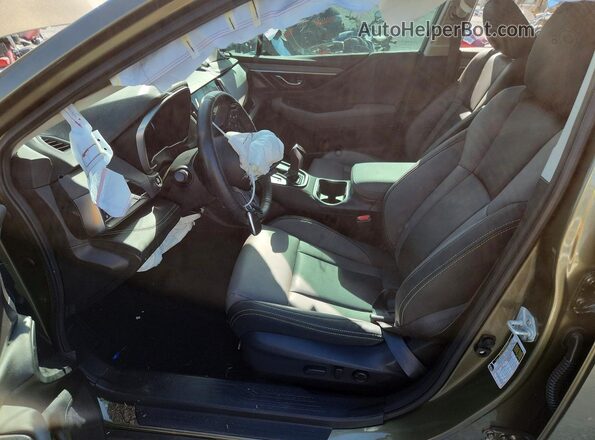 4S4BTALC0S3185126 2025 SUBARU OUTBACK Зеленый Вид салона спереди