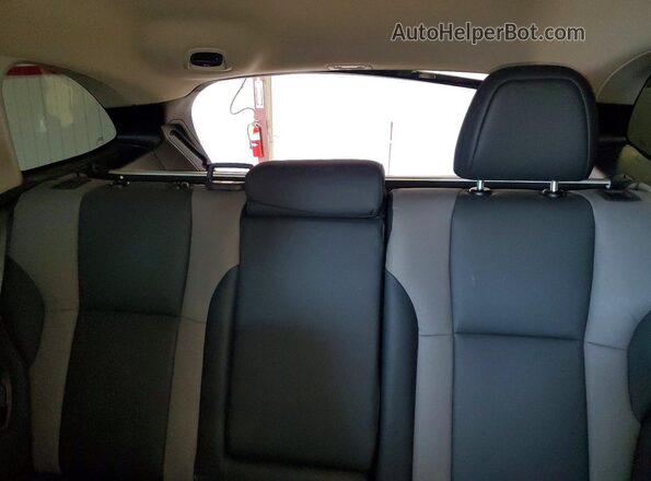4S4BTALC4P3188182 2023 SUBARU OUTBACK Green Widok tylnych siedzeń