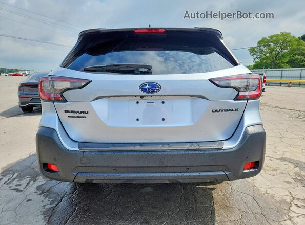 4S4BTALC6R3296063 2024 SUBARU OUTBACK Silver Вид ззаду