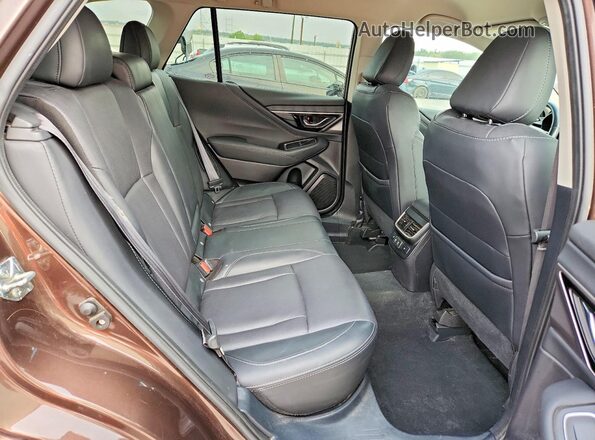 4S4BTAMC9M3127808 2021 SUBARU OUTBACK Коричневый Вид задней части салона