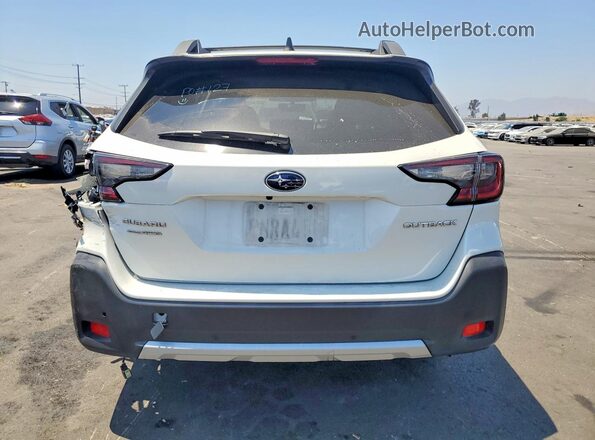 4S4BTANC0R3257482 2024 SUBARU OUTBACK White Հետևի տեսք