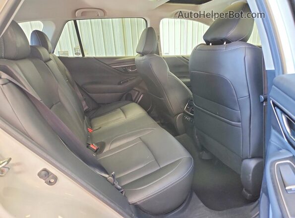4S4BTANC3L3211491 2020 SUBARU OUTBACK White უკანა სალონის ხედი