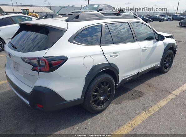 4S4BTANC3P3152092 2023 SUBARU OUTBACK White Trasero derecho