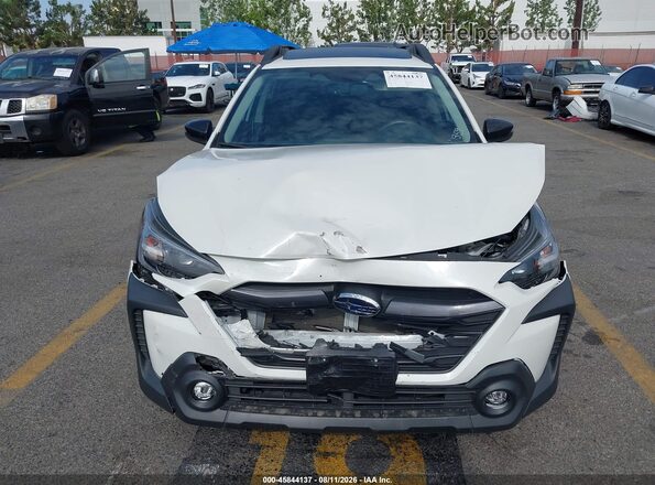 4S4BTANC3P3152092 2023 SUBARU OUTBACK White Vista del cuadro de instrumentos