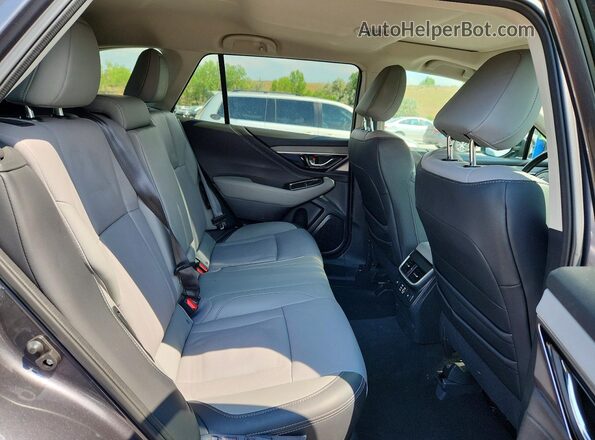 4S4BTANC3S3138122 2025 SUBARU OUTBACK Gray Widok wnętrza z tyłu