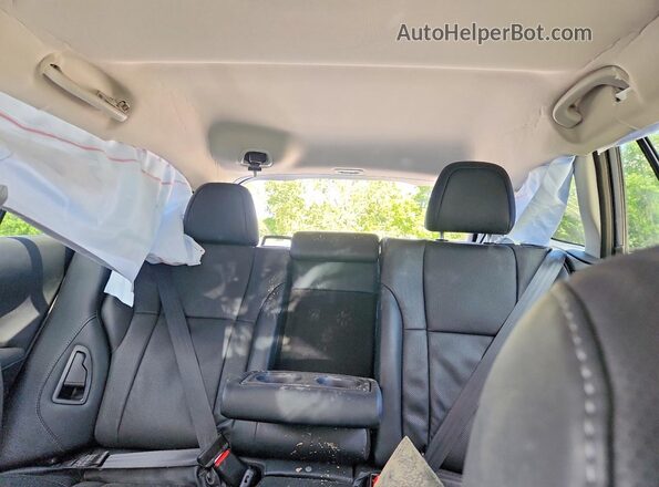 4S4BTANC4S3282147 2025 SUBARU OUTBACK Blue Rear seats view