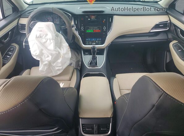 4S4BTANC5P3126786 2023 SUBARU OUTBACK Белый Вид панели приборов