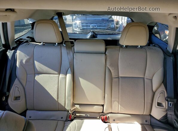 4S4BTANC5R3178910 2024 SUBARU OUTBACK White Вид задніх сидінь