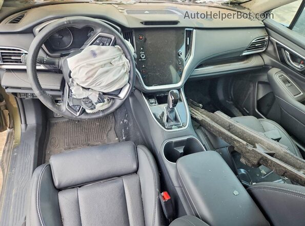 4S4BTANC6S3231801 2025 SUBARU OUTBACK Green Vista del salpicadero