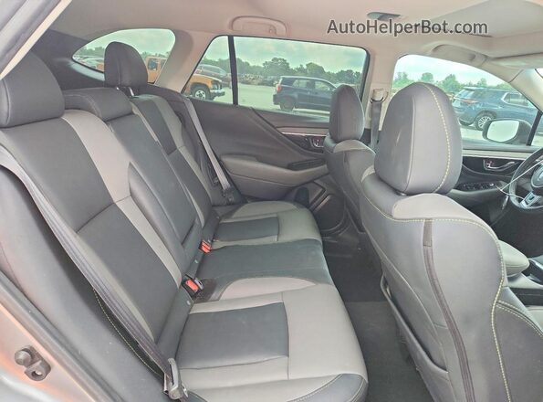 4S4BTGKD4L3206946 2020 SUBARU OUTBACK Silver Rear interior view