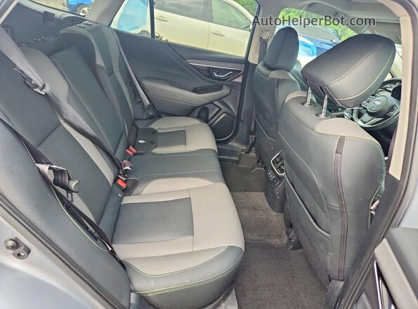 4S4BTGLD1M3217693 2021 SUBARU OUTBACK Серебряный Вид задней части салона