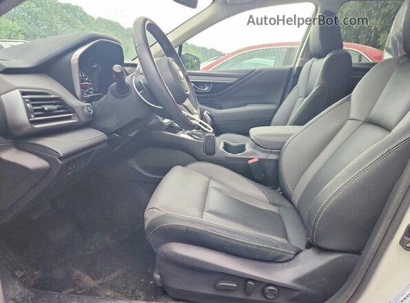 4S4BTGLD1P3161369 2023 SUBARU OUTBACK White Вид салону спереду