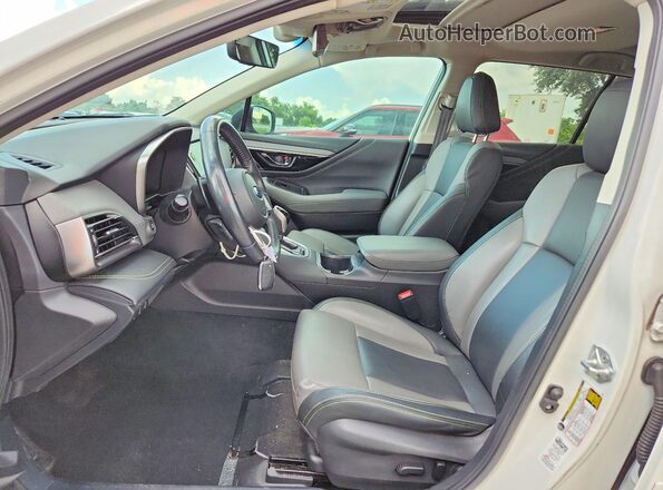 4S4BTGLD3M3129602 2021 SUBARU OUTBACK White Вид салону спереду