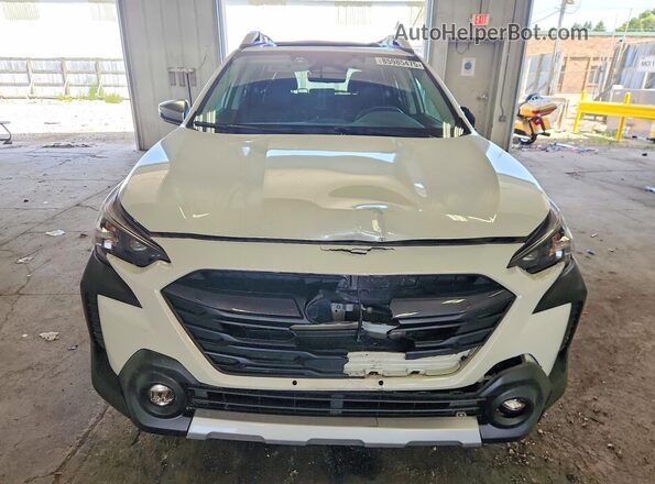 4S4BTGPD1R3247665 2024 SUBARU OUTBACK White Front view