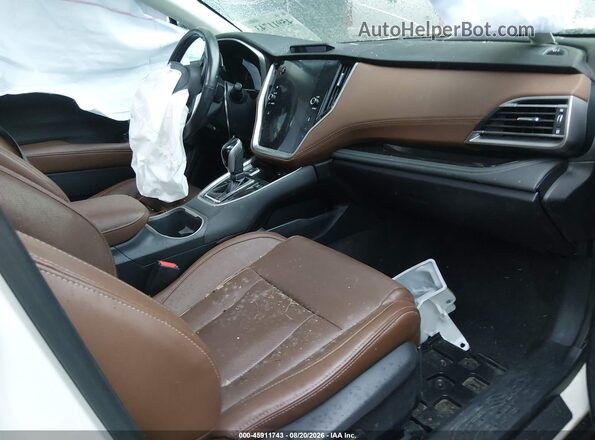 4S4BTGPD4M3153899 2021 SUBARU OUTBACK White წინა სალონის ხედი
