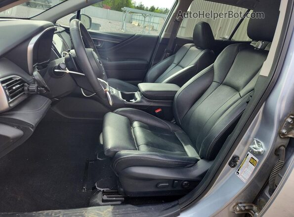 4S4BTGPDXR3229259 2024 SUBARU OUTBACK Silver Vista interior delantera