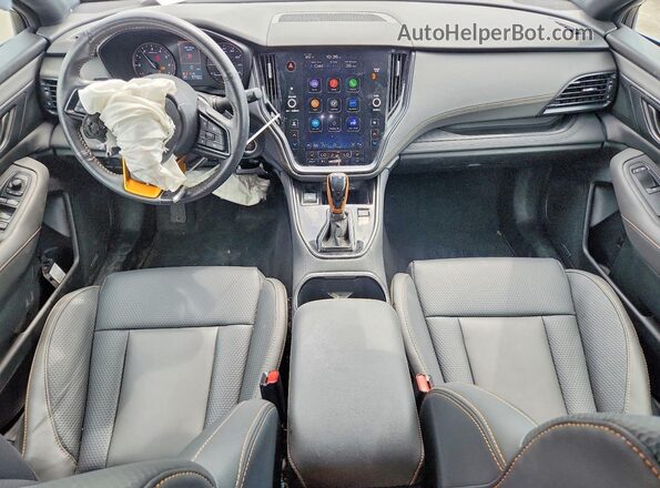 4S4BTGSD1R3136136 2024 SUBARU OUTBACK Silver Widok deski rozdzielczej