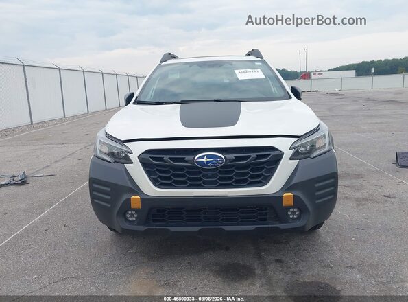 4S4BTGUD1P3200766 2023 SUBARU OUTBACK Белый Вид задней части салона