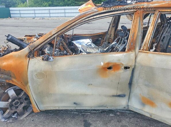 4S4BTGUD4S3237562 2025 SUBARU OUTBACK Burn Vista interior delantera