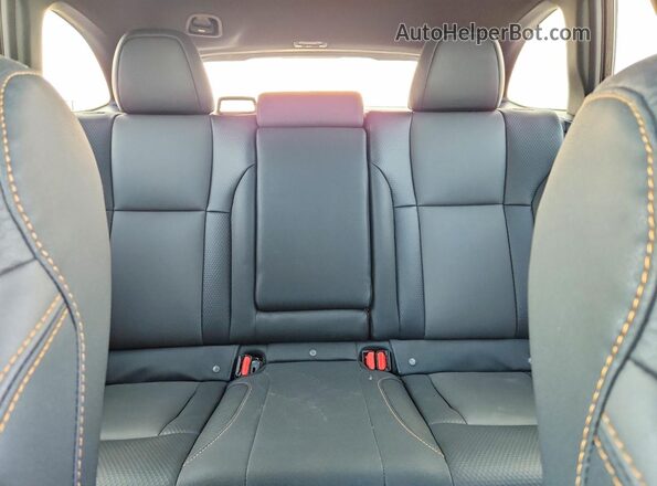 4S4BTGUD5S3235836 2025 SUBARU OUTBACK Black Widok tylnych siedzeń