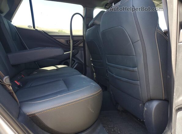 4S4BTGUD7R3193146 2024 SUBARU OUTBACK Silver Rear seats view