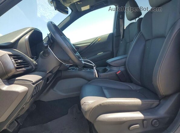 4S4BTGUD7R3193146 2024 SUBARU OUTBACK Silver Front interior view