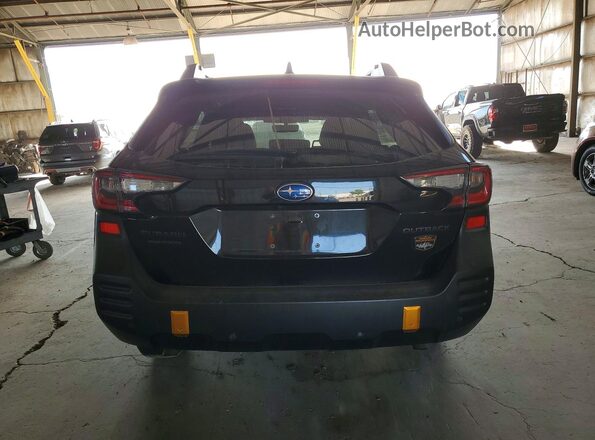 4S4BTGUD9R3235641 2024 SUBARU OUTBACK Black უკანა ხედი