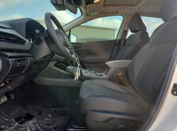 4S4GUHD69T3755517 2026 SUBARU CROSSTREK Белый Вид салона спереди