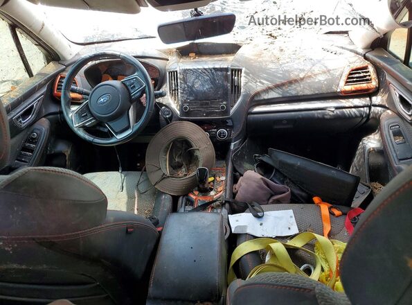 4S4GUHF65S3742632 2025 SUBARU CROSSTREK Gray წინა პანელის ხედი
