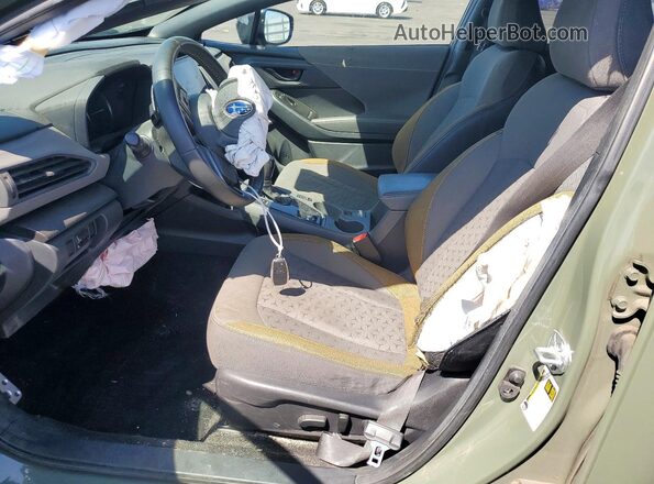 4S4GUHF68R3789065 2024 SUBARU CROSSTREK Green წინა სალონის ხედი