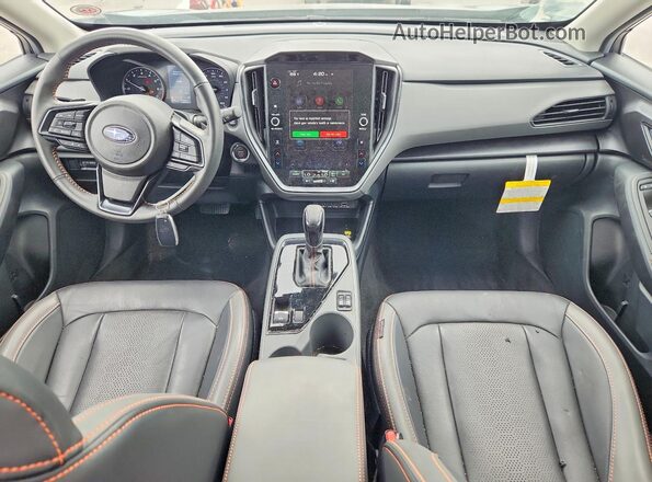 4S4GUHL61R3780681 2024 SUBARU CROSSTREK Charcoal Vista del salpicadero