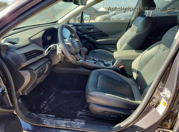 4S4GUHL62S3733455 2025 SUBARU CROSSTREK Silver წინა სალონის ხედი