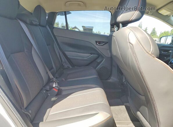 4S4GUHL63T3732770 2026 SUBARU CROSSTREK Silver Vista de los asientos traseros