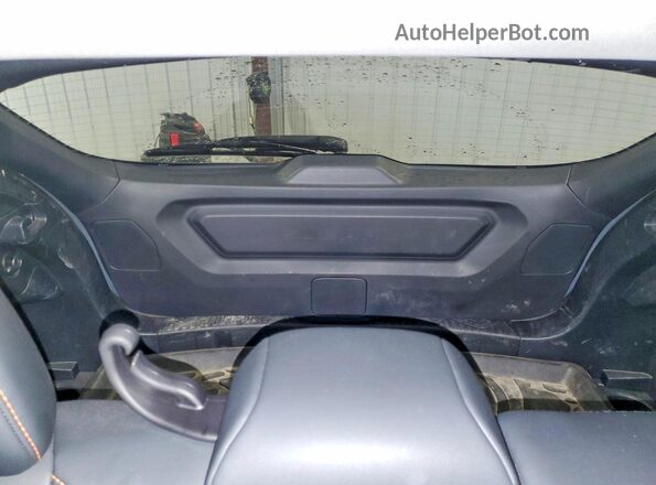 4S4GUHM69R3818768 2024 SUBARU CROSSTREK Silver Widok tylnych siedzeń