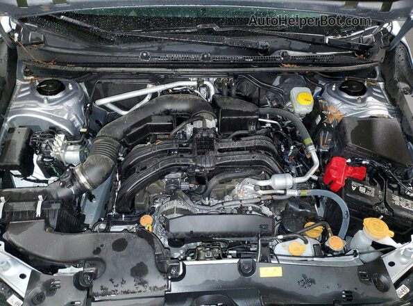 4S4GUHM69R3818768 2024 SUBARU CROSSTREK Silver Widok komory silnika