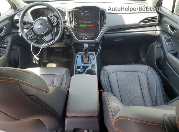 4S4GUHM6XR3825700 2024 SUBARU CROSSTREK Gray Dashboard view