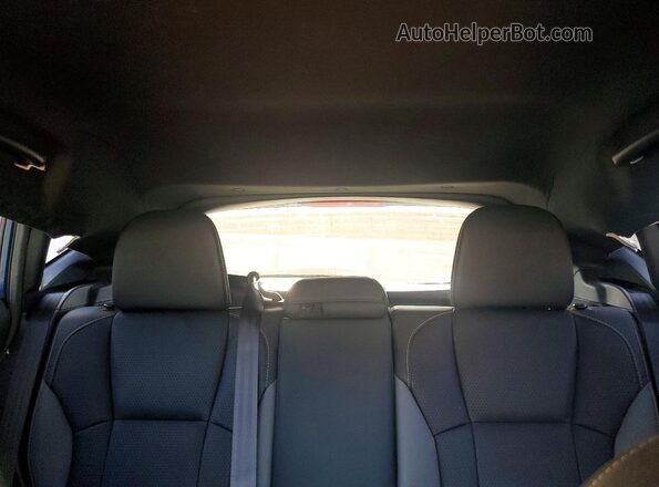 4S4GUHT61R3727382 2024 SUBARU CROSSTREK Blue Հետևի նստատեղերի տեսք