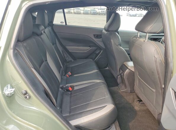 4S4GUHU62R3824640 2024 SUBARU CROSSTREK Green Սալոնի հետևի տեսք