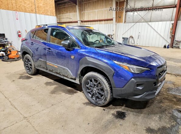 4S4GUHU63R3775934 2024 SUBARU CROSSTREK Blue Delantero derecho