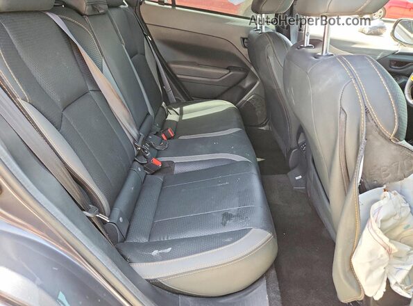 4S4GUHU66R3821580 2024 SUBARU CROSSTREK Gray Widok tylnych siedzeń