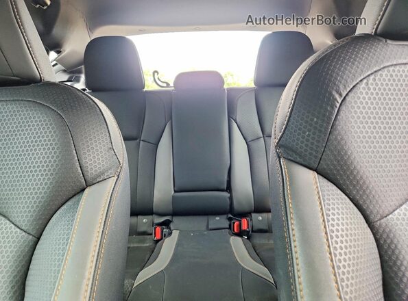 4S4GUHU66S3777490 2025 SUBARU CROSSTREK Blue Widok tylnych siedzeń