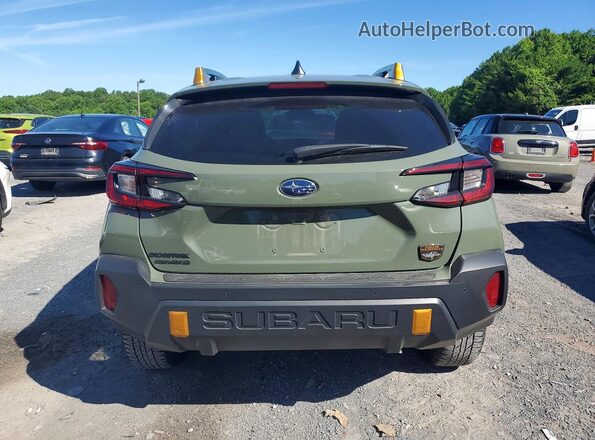 4S4GUHU68R3778053 2024 SUBARU CROSSTREK Green Widok z tyłu
