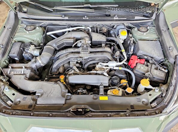 4S4GUHU68R3828112 2024 SUBARU CROSSTREK Green Widok wnętrza z tyłu