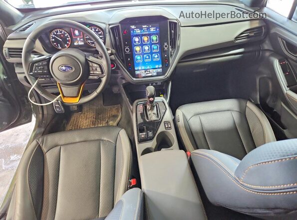 4S4GUHU68R3828112 2024 SUBARU CROSSTREK Green Widok deski rozdzielczej