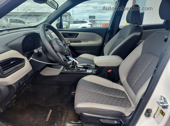 4S4SLDA6XT3008776 2026 SUBARU FORESTER White Vista interior delantera