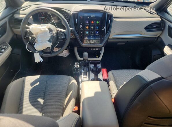 4S4SLDB66T3058251 2026 SUBARU FORESTER White Առջևի վահանակի տեսք