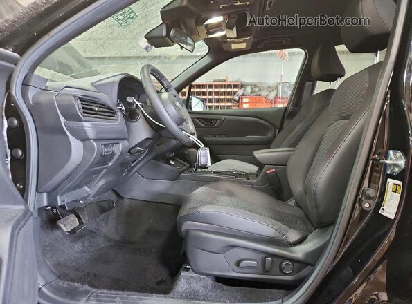 4S4SLDD62T3065890 2026 SUBARU FORESTER Черный Вид салона спереди