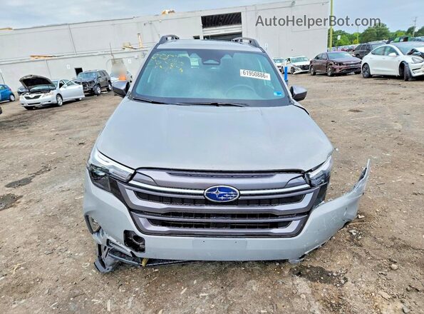 4S4SLDD63T3078308 2026 SUBARU FORESTER Gray Widok z przodu